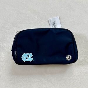 NWT lululemon Everywhere Belt Bag